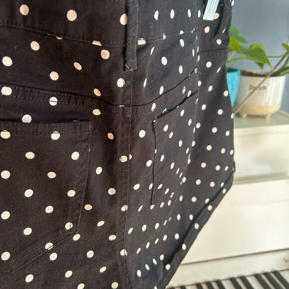 H&M Black and White Polka Dot High Waist Shorts 10 - Picture 9 of 15